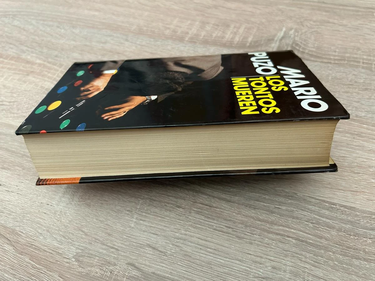 Livro Os tolos morrem - Mario Puzo (Capa Dura) Círculo de Leitores – photo 4